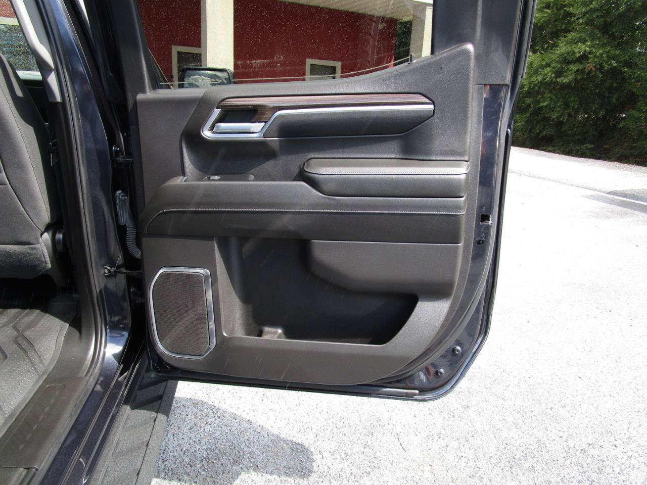 Used 2022 Chevrolet Silverado 1500 RST w/ Protection Package RWD image 31