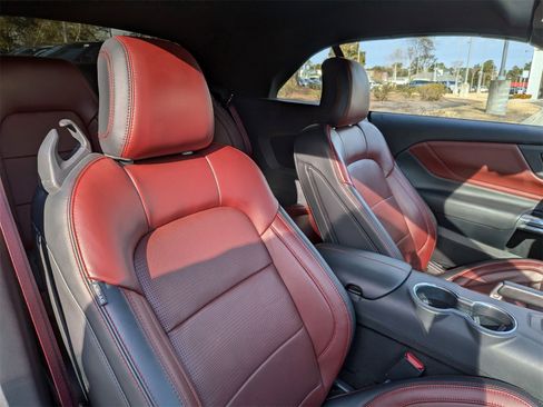 Used 2024 Ford Mustang GT Premium w/ GT Performance Package image 34