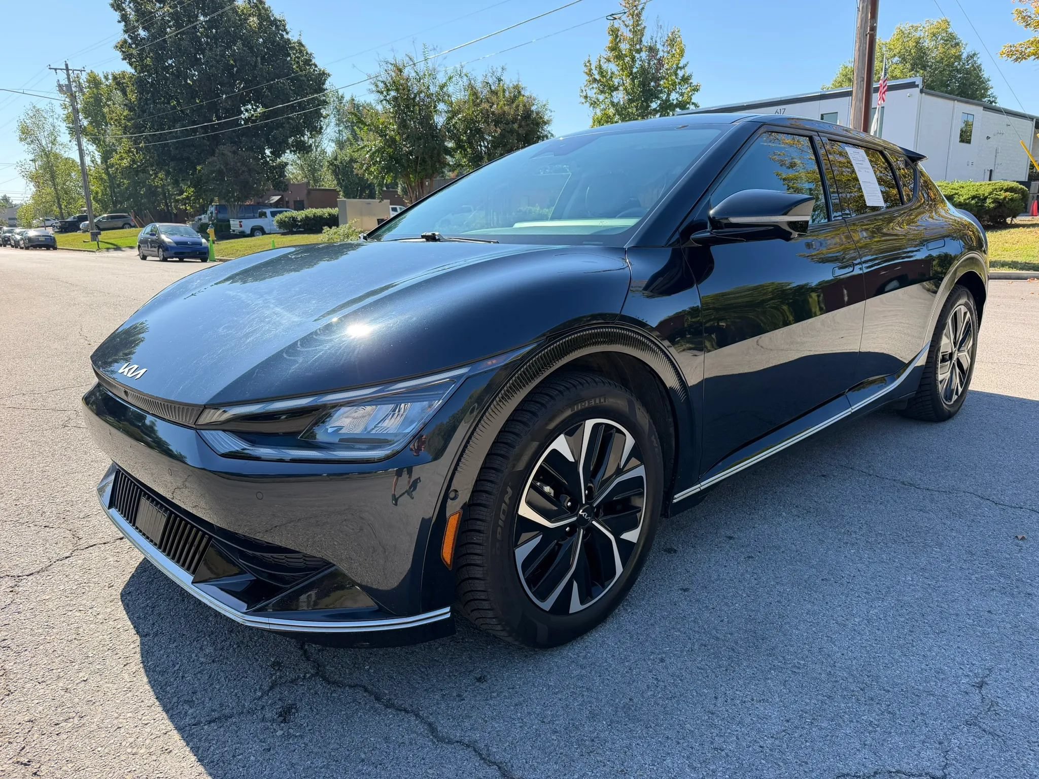 Used 2022 Kia EV6 Wind w/ Wind Technology Package AWD/4WD image 10