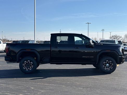 New 2026 GMC Sierra 2500 AT4X image 11