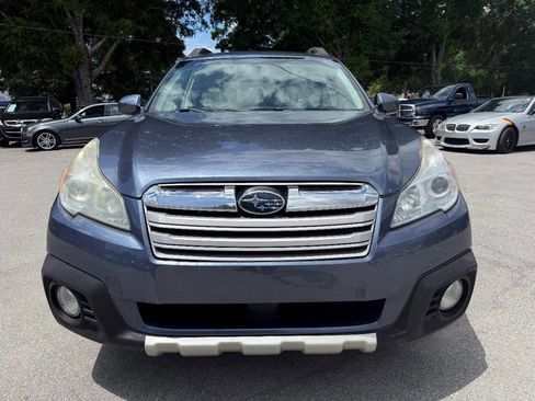 Used 2013 Subaru Outback 2.5i Limited AWD/4WD image 2