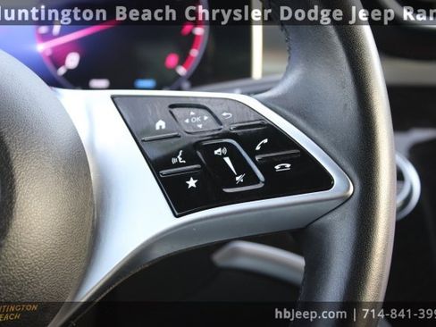 Used 2024 Mercedes-Benz C 300 Sedan image 16