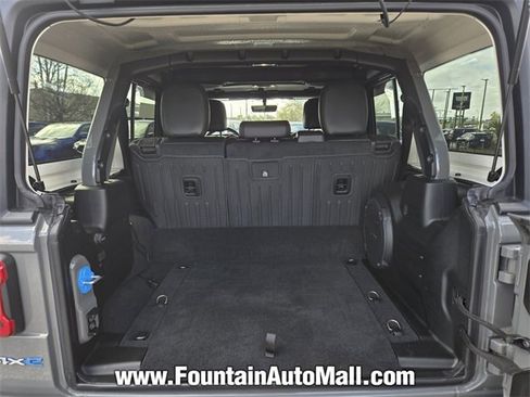 Used 2022 Jeep Wrangler Unlimited Sahara image 15