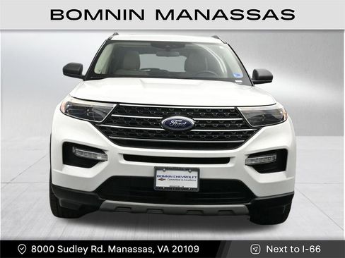 Used 2020 Ford Explorer XLT w/ Equipment Group 202A image 8