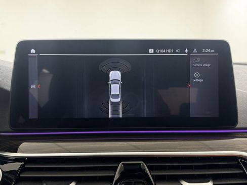 Used 2022 BMW 530i xDrive w/ M Sport Package image 33