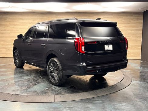 Used 2025 Ford Expedition Max Platinum w/ Stealth Performance Package AWD/4WD image 25