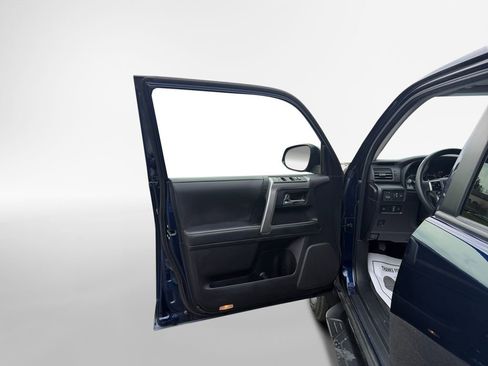 Used 2023 Toyota 4Runner SR5 Premium w/ Moonroof Package image 14