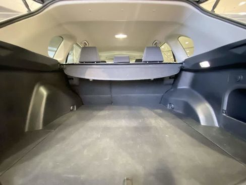 Certified 2024 Toyota RAV4 XLE image 25