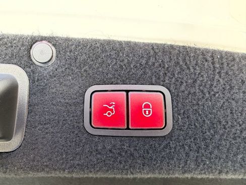 Used 2020 Mercedes-Benz S 63 AMG 4MATIC Sedan image 37