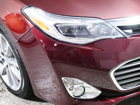 Used 2015 Toyota Avalon XLE Touring FWD image 16