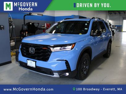 Certified 2025 Honda Pilot TrailSport