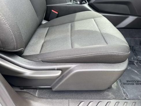 Used 2025 Chevrolet Colorado W/T w/ WT Custom Package RWD image 12