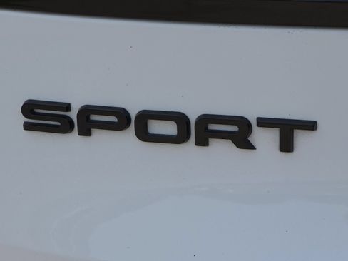 Used 2024 Land Rover Range Rover Sport Dynamic SE AWD/4WD image 19