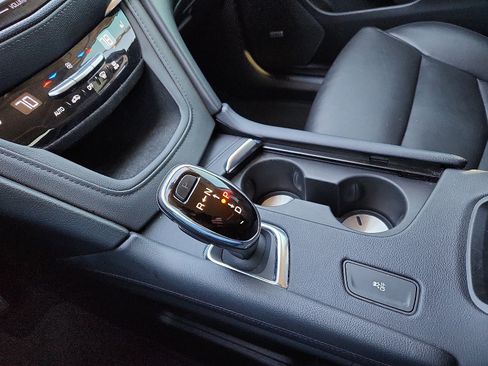 Used 2019 Cadillac XT5 Luxury image 25