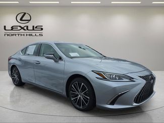 Certified 2023 Lexus ES 350 w/ Premium Package video 3