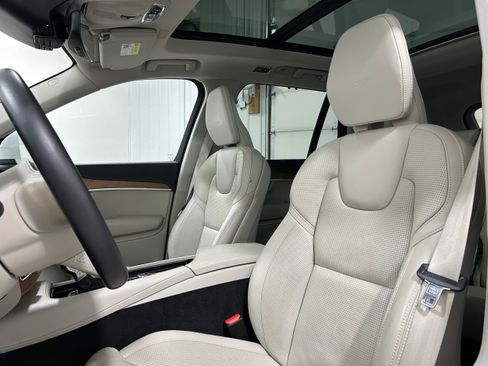 Used 2019 Volvo XC90 T6 Inscription w/ Advanced Package AWD/4WD image 25