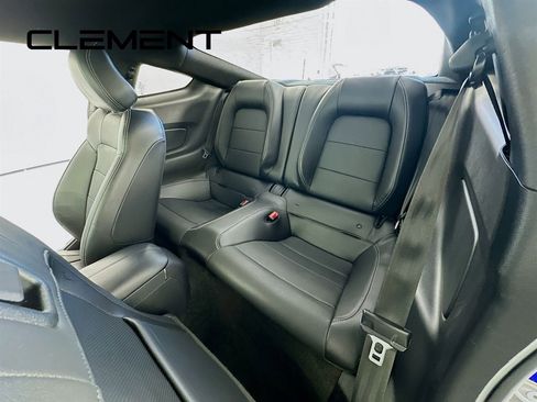 Used 2018 Ford Mustang GT Premium image 30