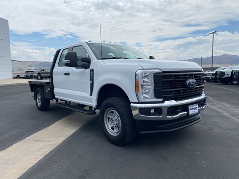 Used 2023 Ford F350 XL w/ Snow Plow Prep Package AWD/4WD image 13