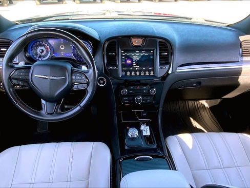 Used 2019 Chrysler 300 S w/ S Model Appearance Package image 15