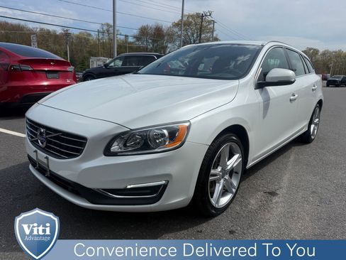 Used 2016 Volvo V60 T5 Premier AWD/4WD image 4