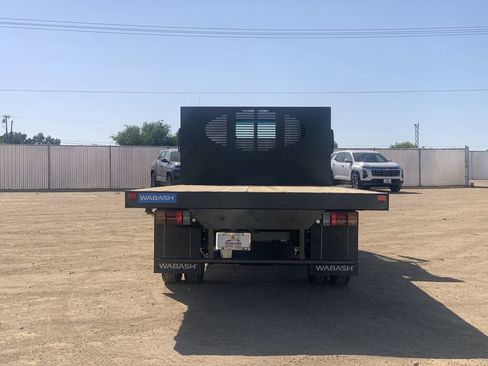 New 2025 Chevrolet Low Cab Forward RWD image 5
