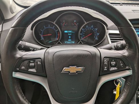 Used 2014 Chevrolet Cruze LT FWD image 17