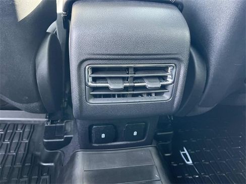 Used 2023 Lincoln Corsair AWD w/ Equipment Group 101A image 17