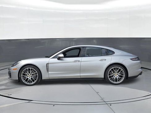 Certified 2023 Porsche Panamera 4 Platinum Edition AWD/4WD image 2