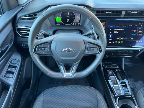 Used 2023 Chevrolet Bolt EUV LT w/ Driver Confidence Package image 14