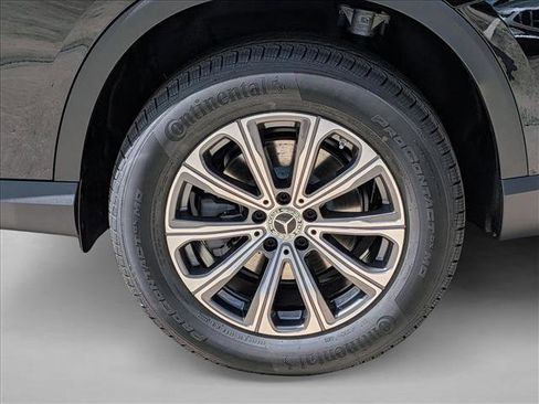 Used 2026 Mercedes-Benz GLC 300 image 10