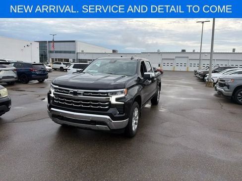 Used 2023 Chevrolet Silverado 1500 LTZ w/ LTZ Premium Package AWD/4WD image 1