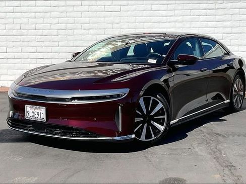 Used 2024 Lucid Air Touring image 1
