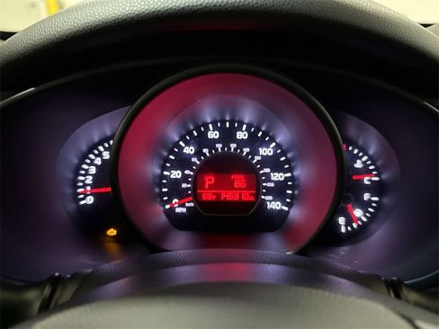 Used 2018 Kia Soul image 11