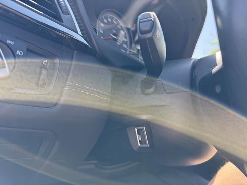 Used 2016 BMW M4 Coupe image 18