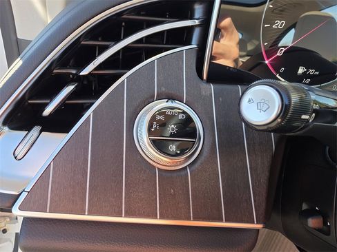 New 2026 Mercedes-Benz E 350 4MATIC Sedan image 14