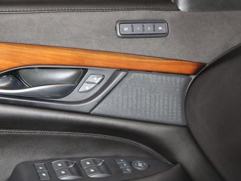 Used 2019 Cadillac Escalade Luxury AWD/4WD image 35