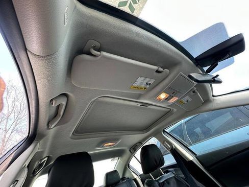 Used 2010 MAZDA MAZDA3 s Grand Touring FWD image 32