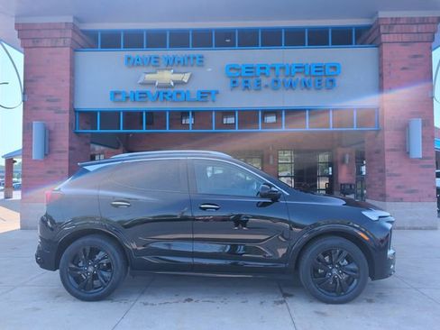 Used 2025 Buick Encore GX Sport Touring w/ Advanced Technology Package FWD image 9