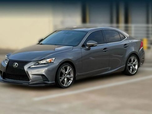 Used 2016 Lexus IS 200t image 3