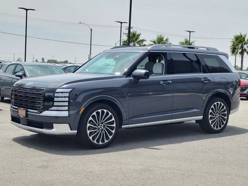 New 2026 Hyundai Palisade Calligraphy AWD/4WD image 2