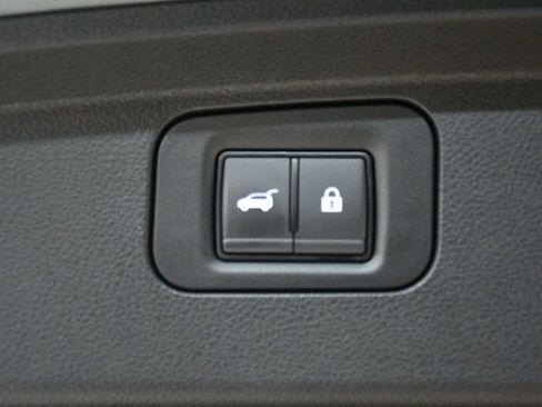 Used 2025 INFINITI QX80 Sensory image 87