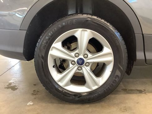Used 2015 Ford Escape SE AWD/4WD image 18
