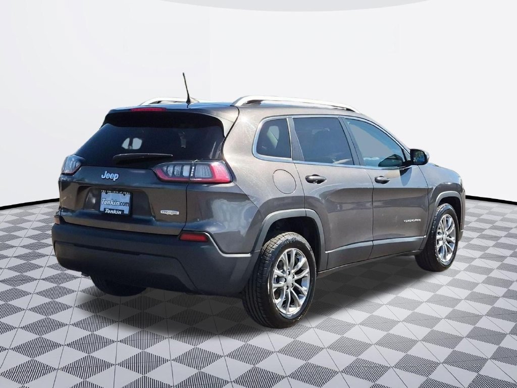 Used 2019 Jeep Cherokee Latitude Plus FWD image 6