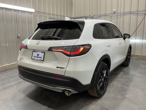 Used 2023 Honda HR-V Sport image 21