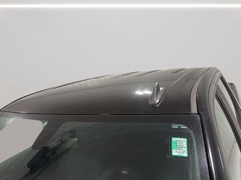 Used 2021 Chevrolet Silverado 1500 LT AWD/4WD image 28