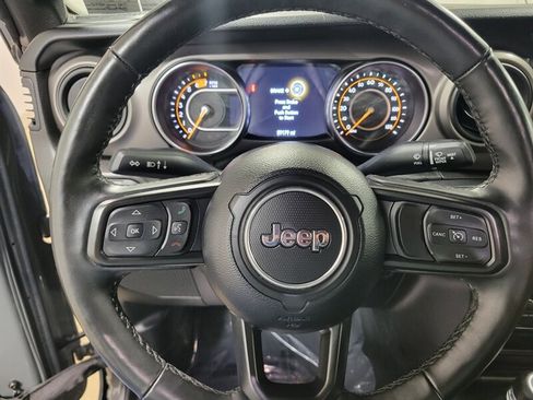 Used 2022 Jeep Wrangler Unlimited Sport AWD/4WD image 46