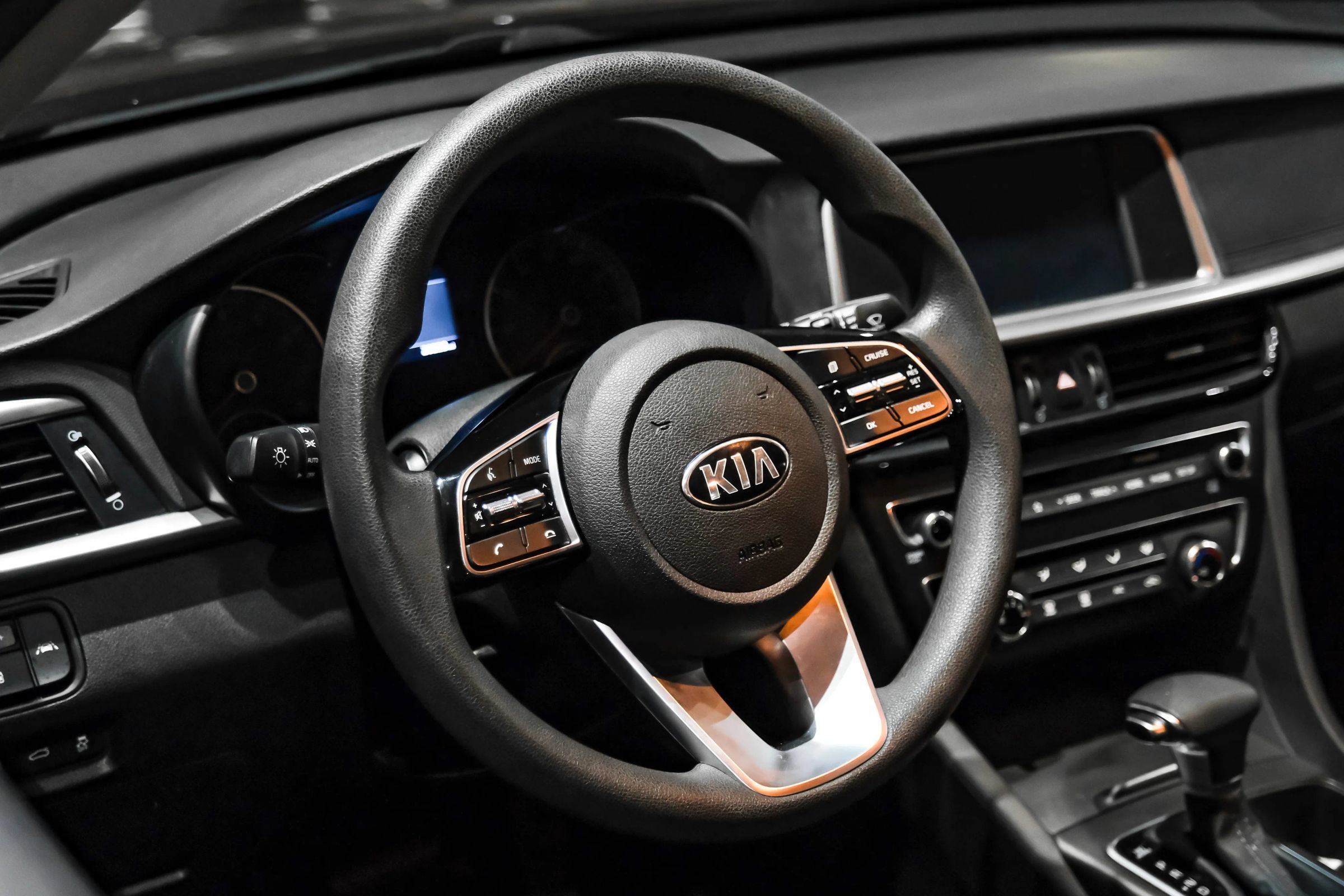 Used 2019 Kia Optima LX FWD image 13
