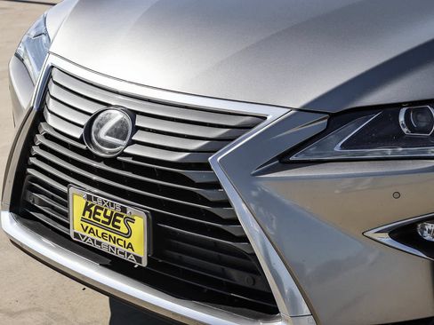 Used 2019 Lexus RX 350 FWD w/ Navigation Package image 8