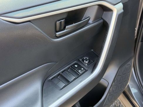 Used 2024 Toyota RAV4 LE image 17