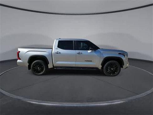 Used 2025 Toyota Tundra Limited image 5